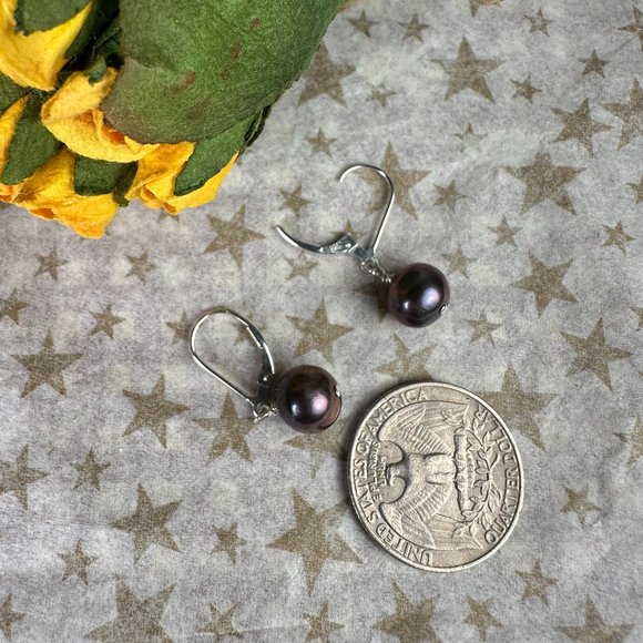 NEW Genuine Dark Pearl on 925 Silver Lever Back Dangling Earrings - Picture 4 of 4